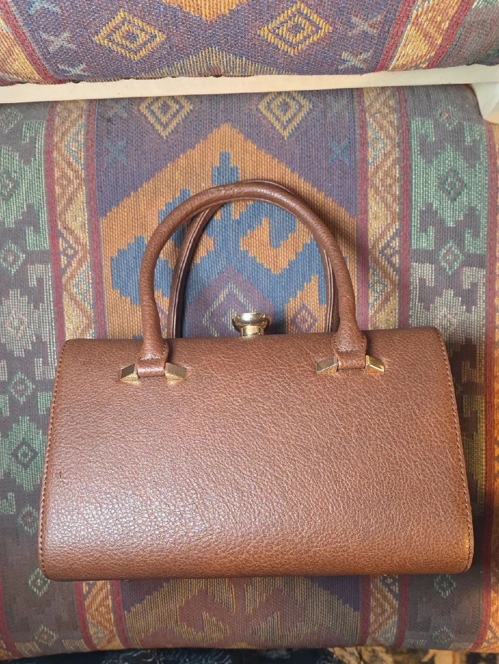 La Terre Fashion Vegan Leather Brown Satchel Handbag Rhinestone Clasp With Strap